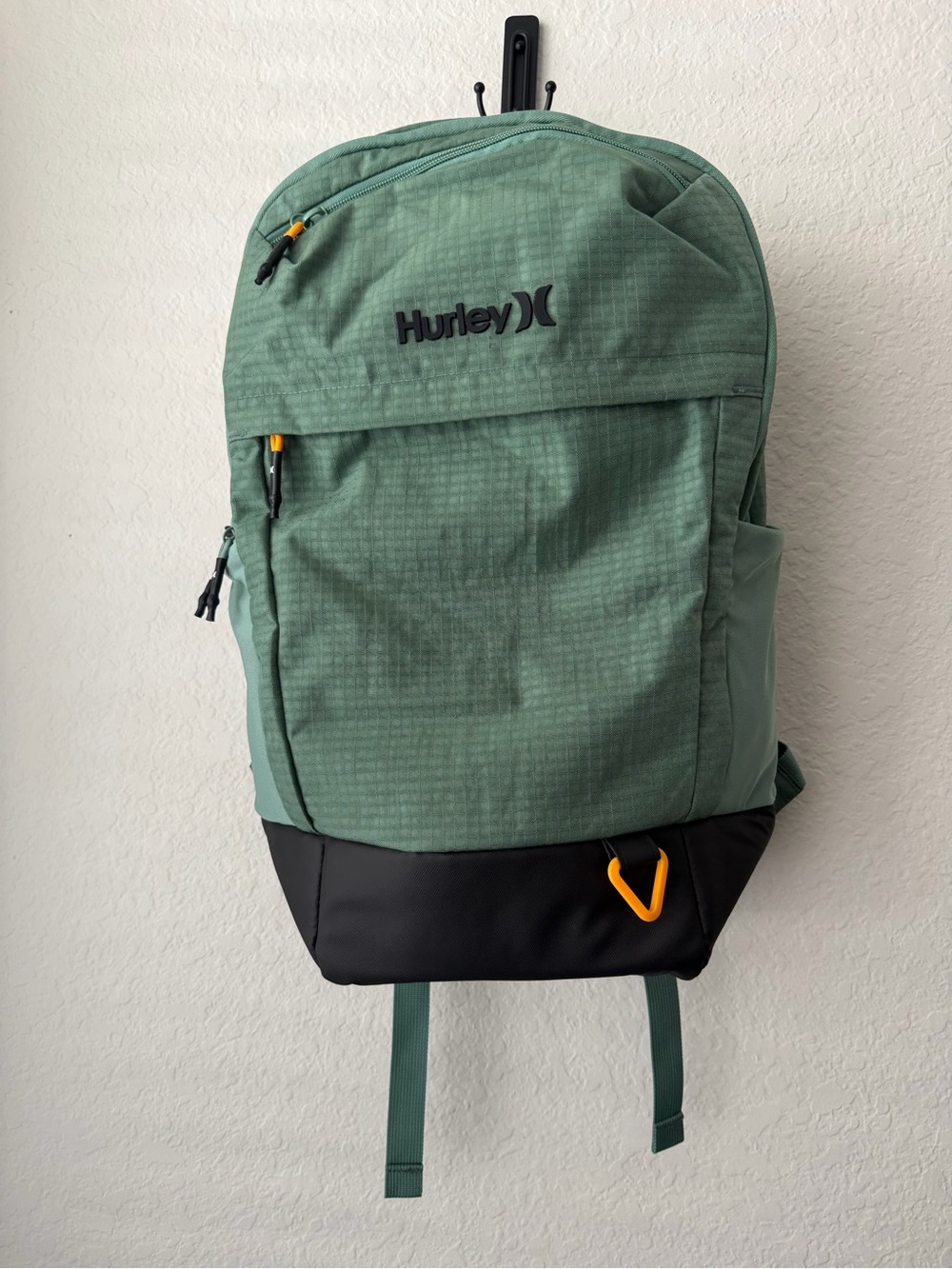 Hurley Peak Backpack NWT - Picture 5 of 10